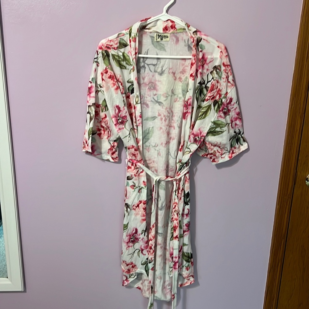 Show Me Your MuMu Brie Floral Bridal Robe
